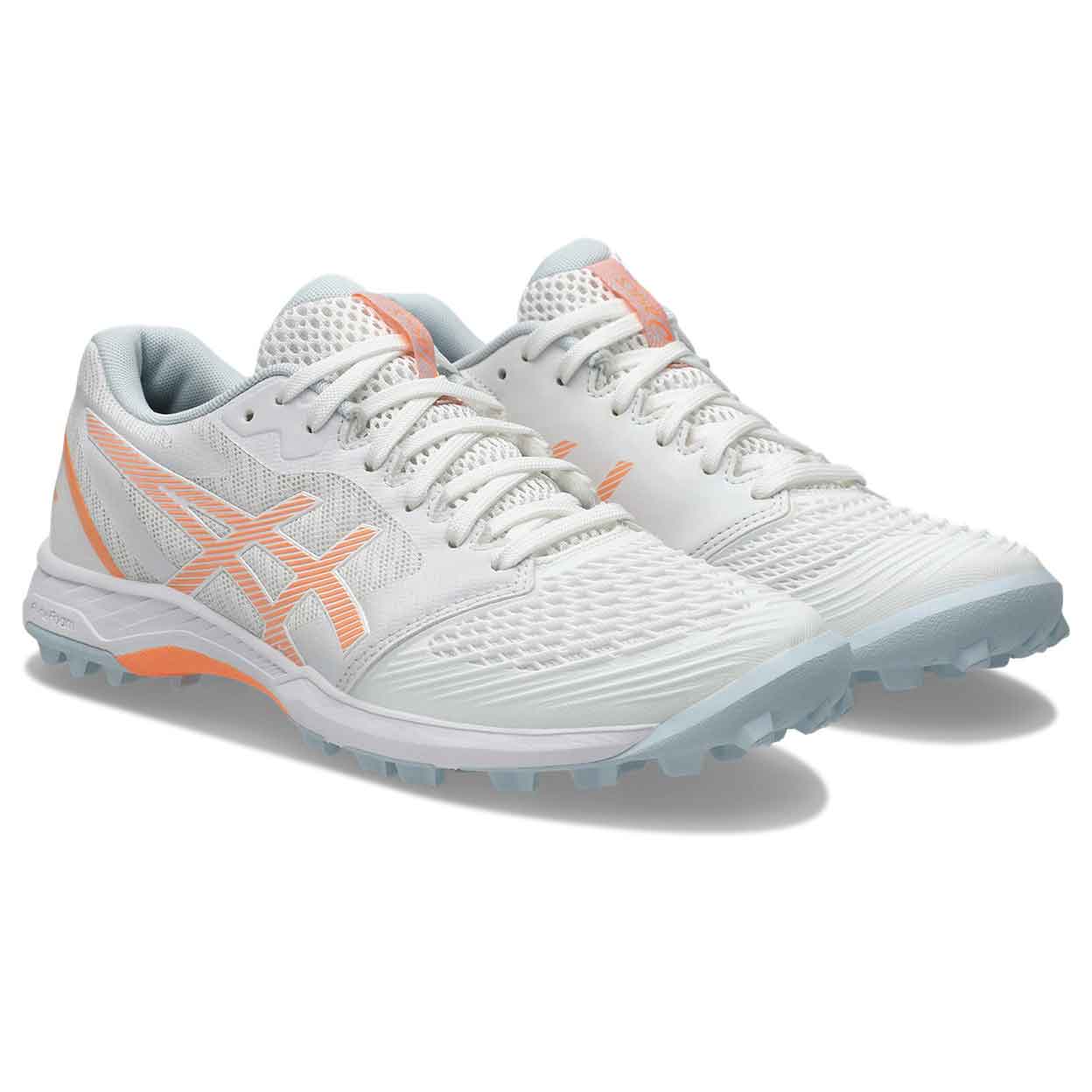 front view of a pair of Asics Field Ultimate FF 2 Turf Shoes