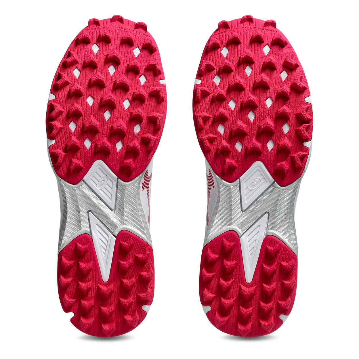 Outsole tread view of ASICS Field Ultimate FF 2 turf shoe showing rubber studs and grip pattern